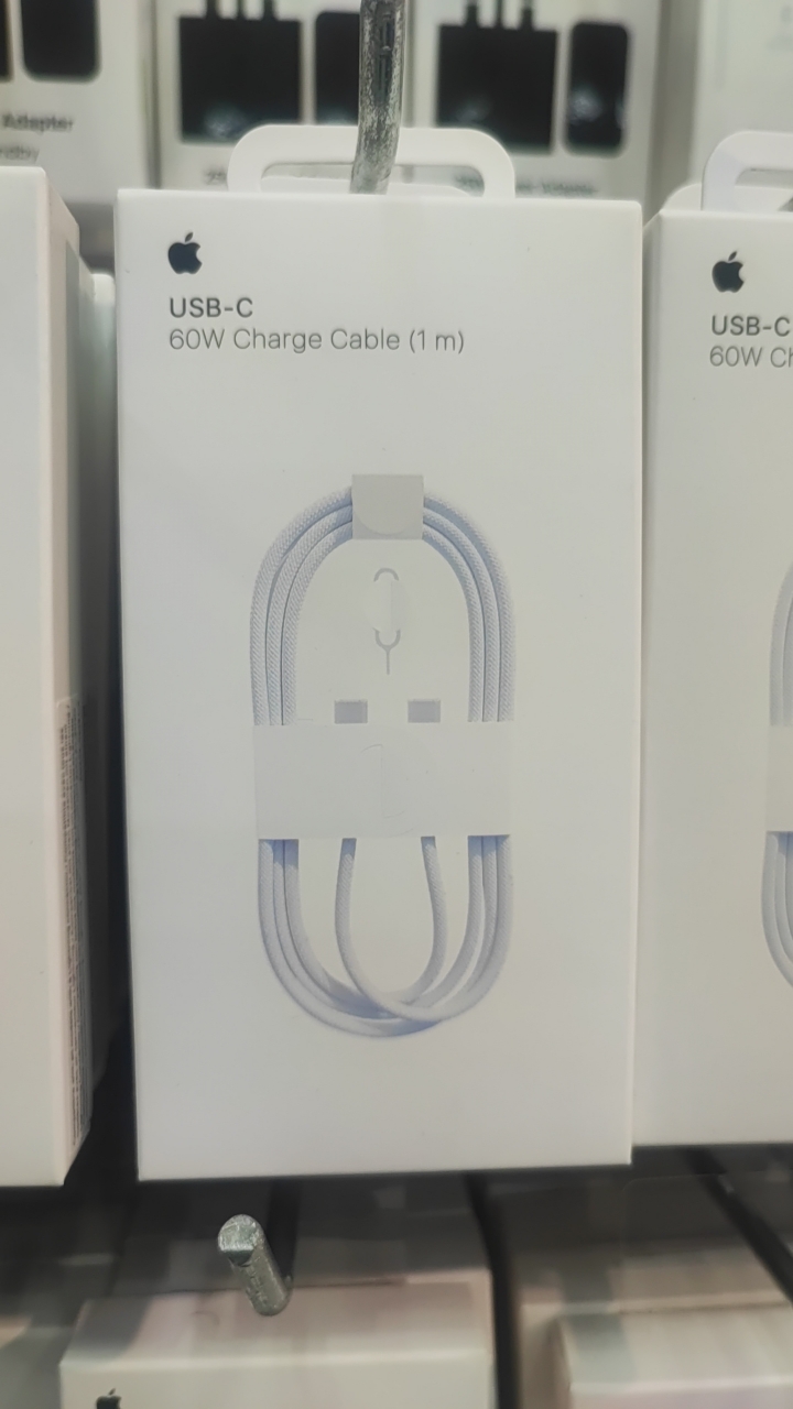 کابل شارژ USB-C اپل 60 وات یک متری (Apple Original)