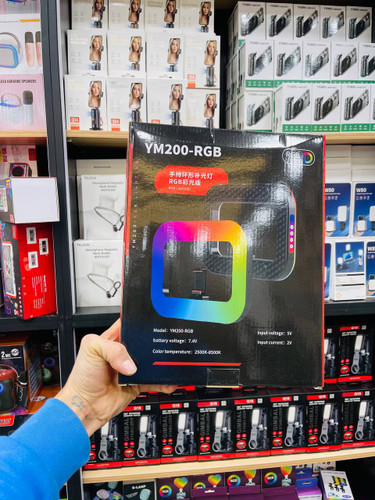 رینگ لایت سلفی موبایل LED YM-200 RGB با نور قابل تنظیم RGB مناسب تولید محتوا و لایو استریم