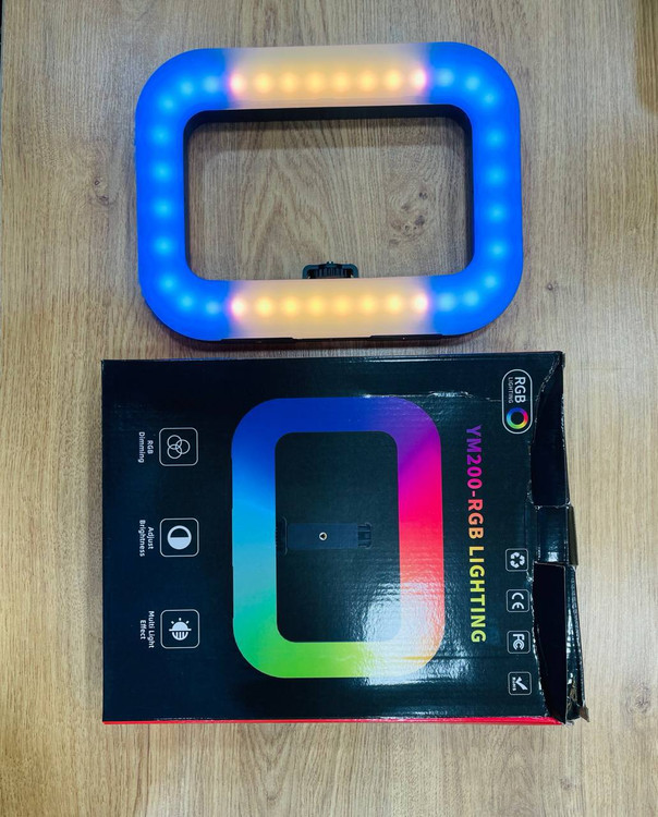 LED YM-200 RGB، رینگ لایت قابل حمل برای عکاسی، ویدئو بلاگ و نورپردازی حرفهای موبایل