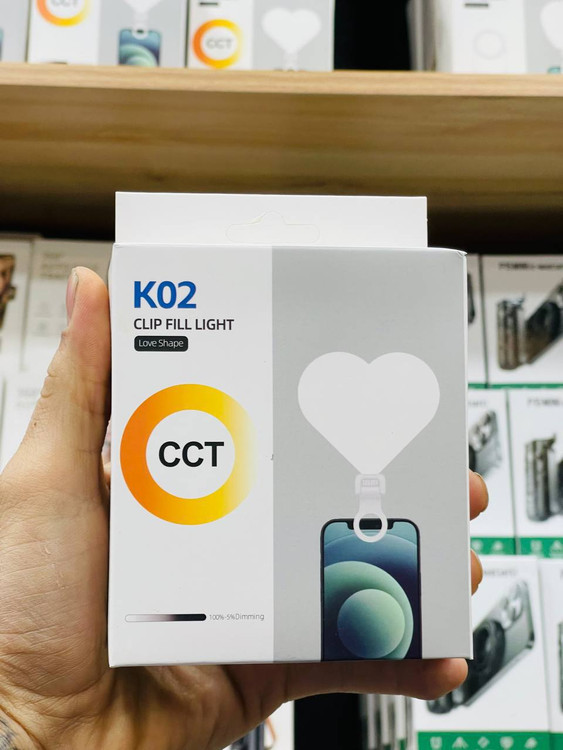 رینگ لایت سلفی مدل K02 با گیره نصب روی گوشی و نور LED قابل تنظیم