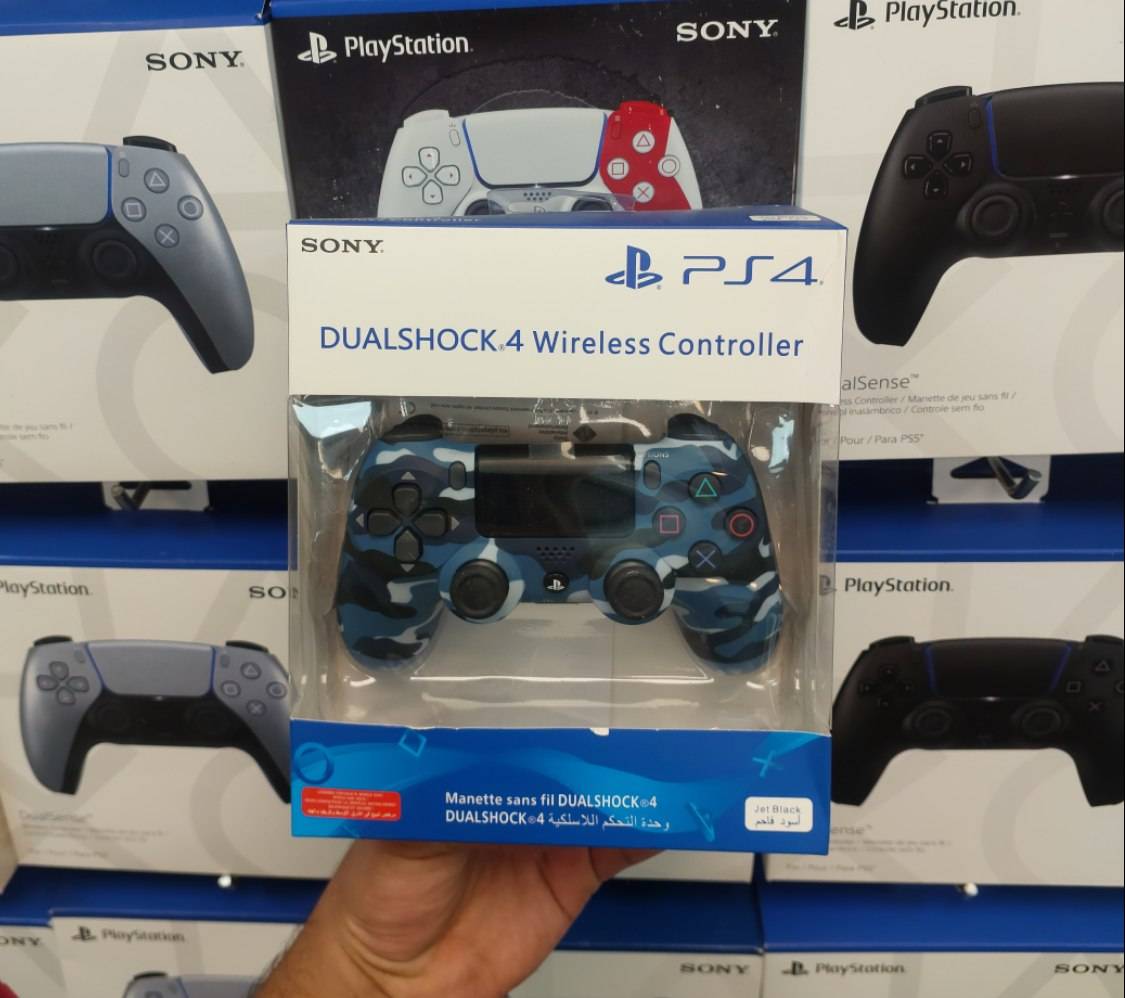 دسته بازی بی سیم پلی استیشن 4 مدل DualShock 4