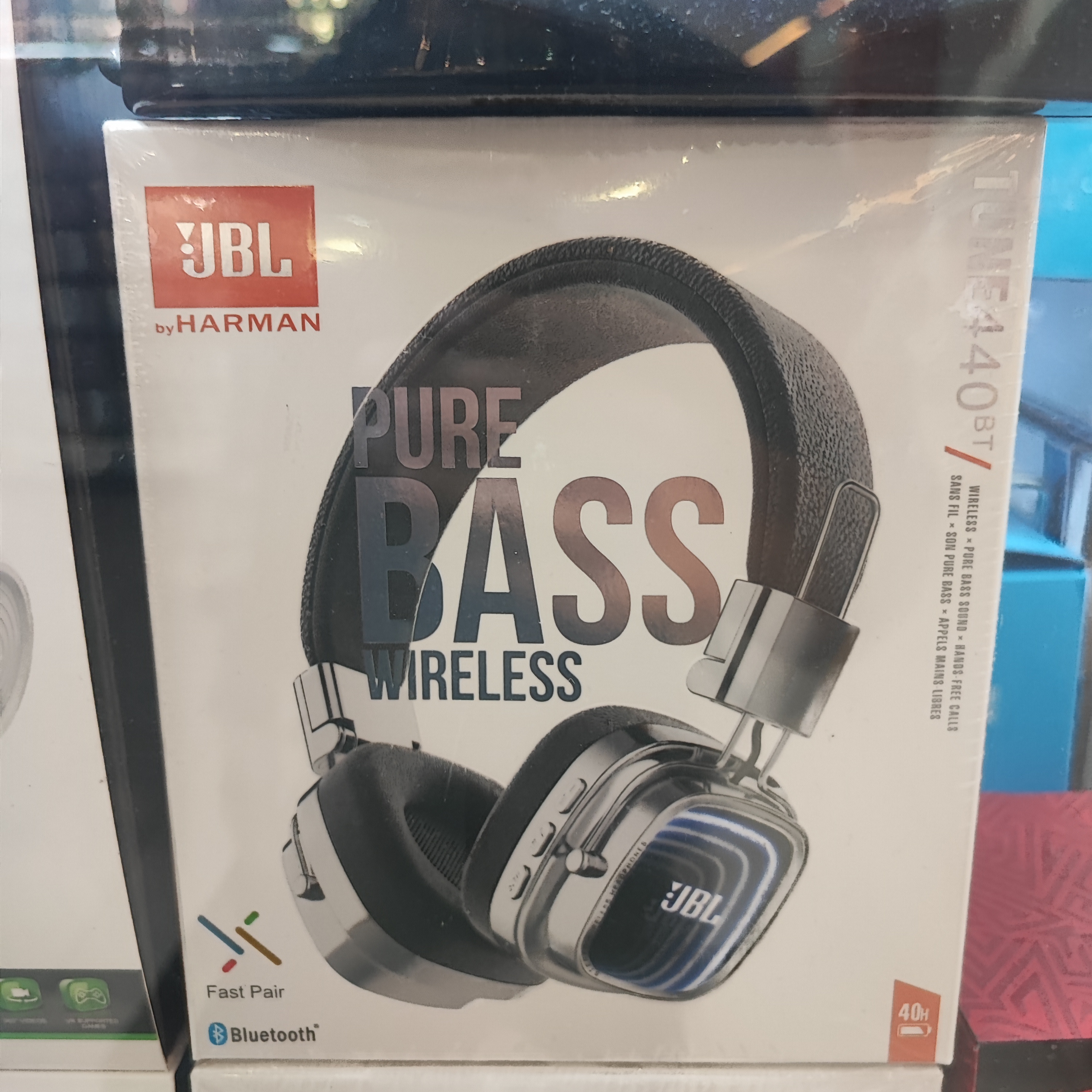 هدفون بی‌سیم جی‌بی‌ال مدل JBL Tune 440 | بلوتوثی با صدای بیس قوی